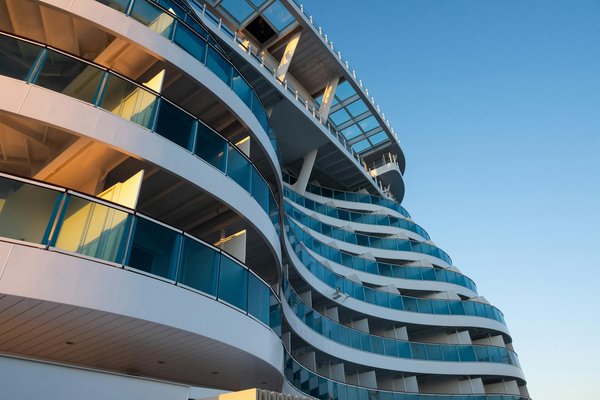 Quels sont les meilleurs spots pour une expérience de plongée avec les tortues de mer aux Seychelles?